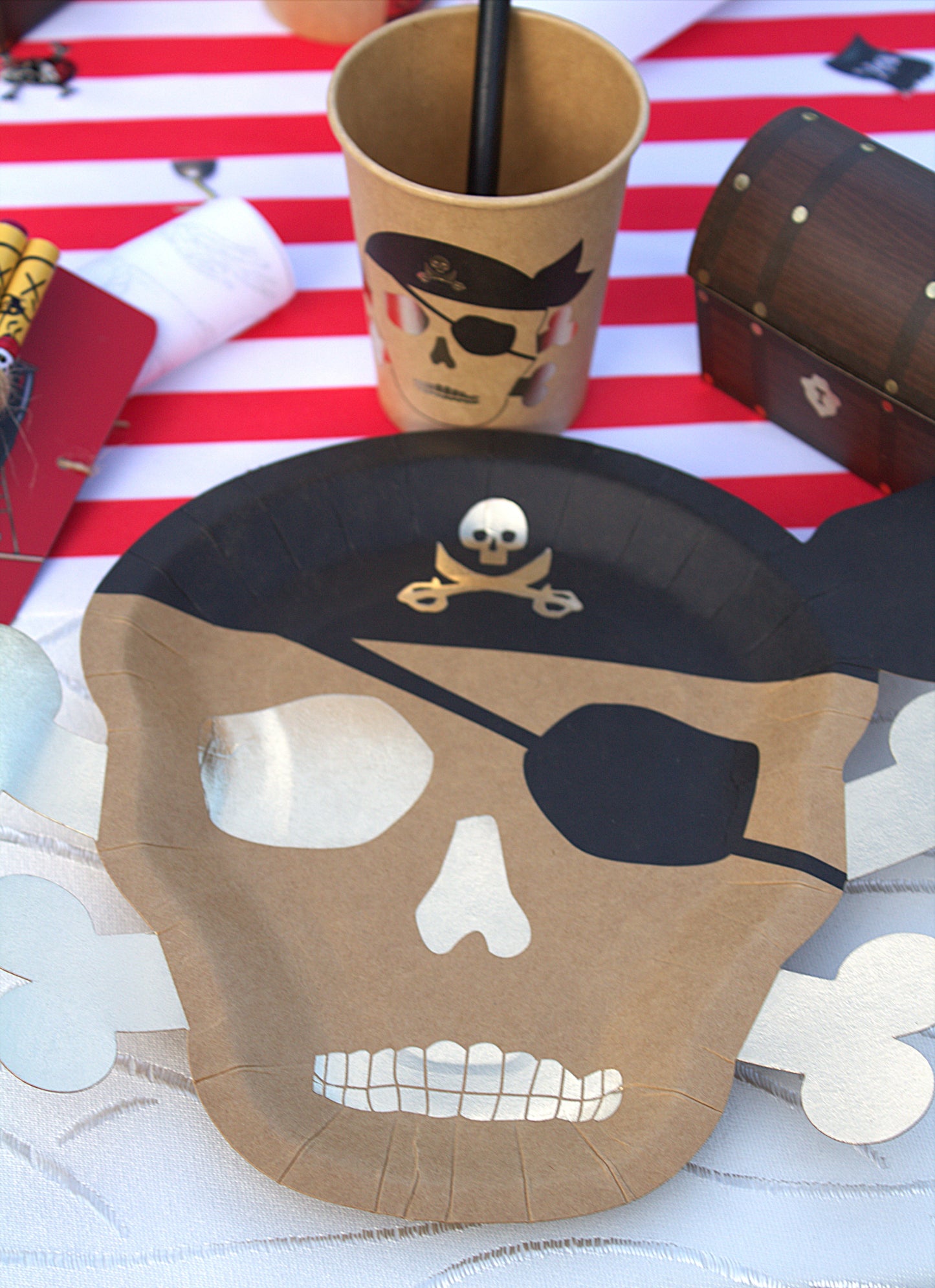 Box Anniversaire Pirate Personnalisée - Kit Complet